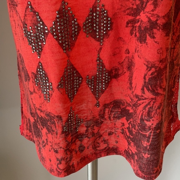 MISS ME VINTAGE EMBELLISHED TANK. Distressed, sparkle, mesh net back size Large - Picture 5 of 15